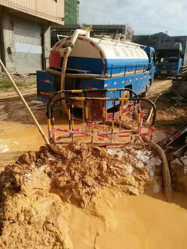 颍泉工地淤泥清淤